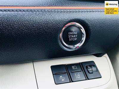 2015 Toyota Sienta - Thumbnail
