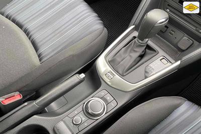 2016 Mazda Demio - Thumbnail