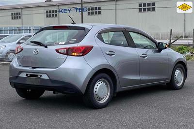 2016 Mazda Demio - Thumbnail