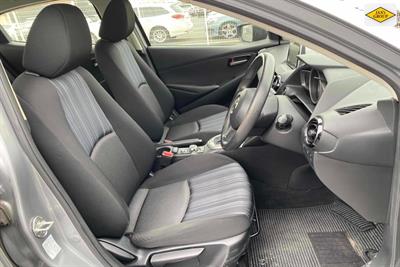 2016 Mazda Demio - Thumbnail