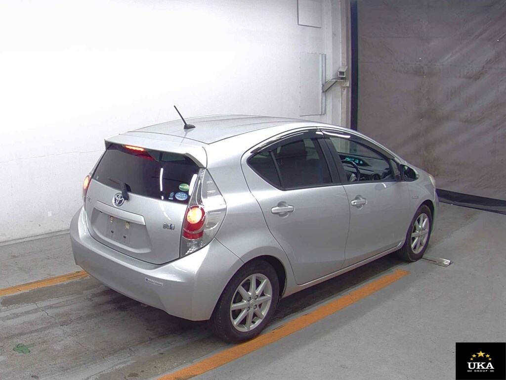 2013 Toyota Aqua