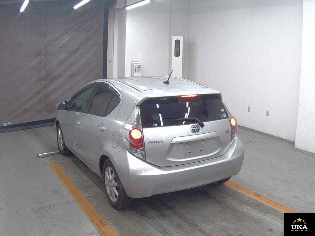 2013 Toyota Aqua