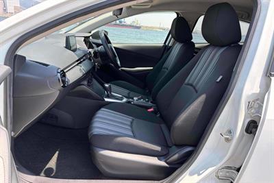 2020 Mazda 2 - Thumbnail