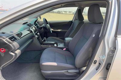 2014 Toyota Camry - Thumbnail