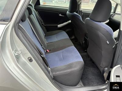 2013 Toyota Prius - Thumbnail