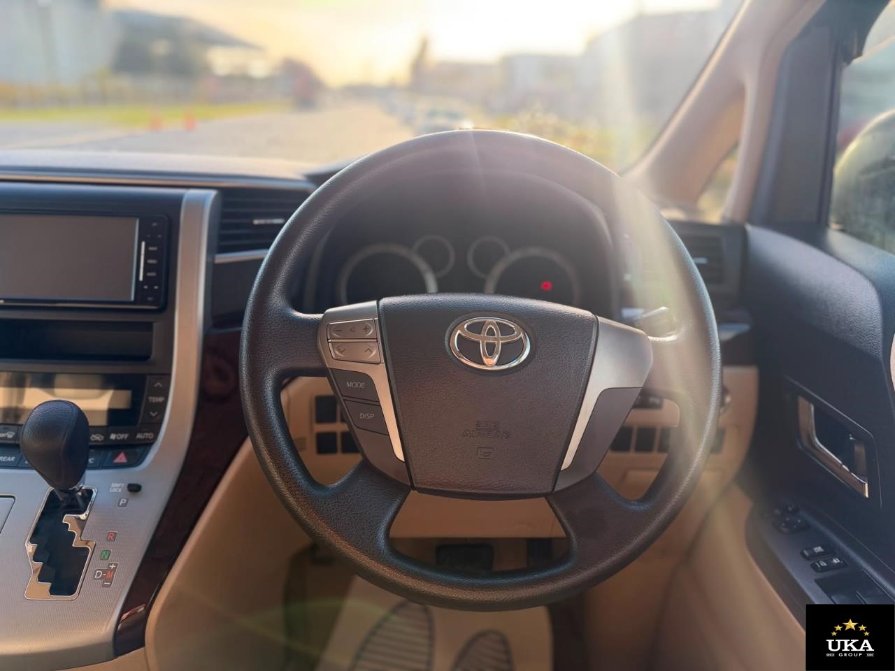 2012 Toyota Alphard