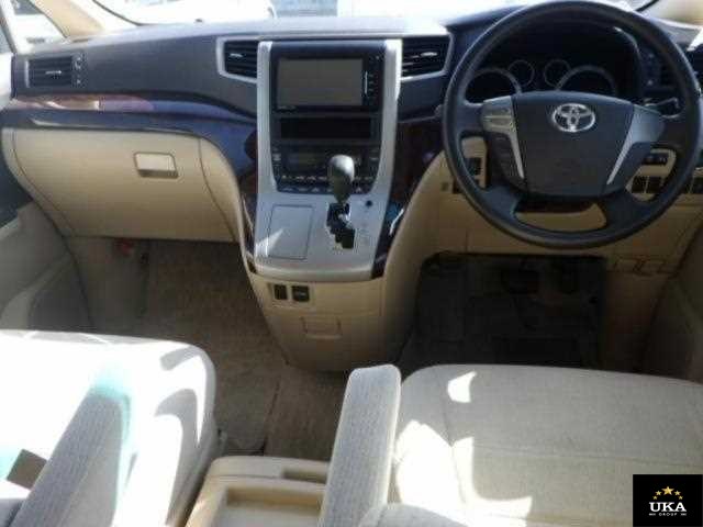 2012 Toyota Alphard