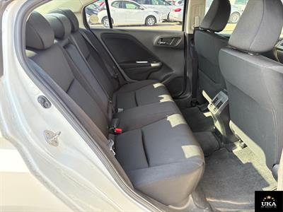 2015 Honda Grace - Thumbnail