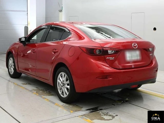 2017 Mazda Axela