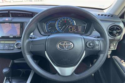2017 Toyota Corolla - Thumbnail