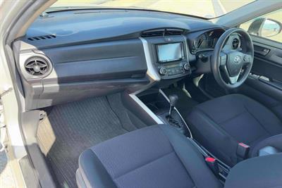 2017 Toyota Corolla - Thumbnail
