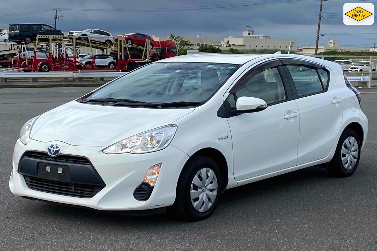 2016 Toyota Aqua