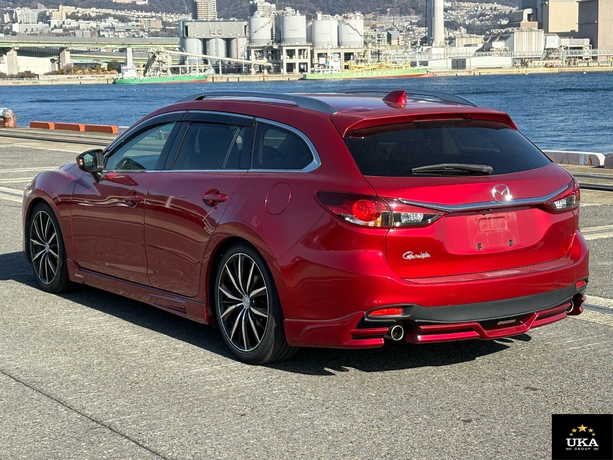 2013 Mazda Atenza