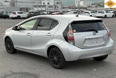 2014 Toyota Aqua - Thumbnail