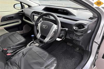 2014 Toyota Aqua - Thumbnail