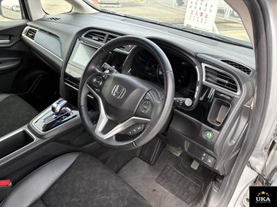 2015 Honda Shuttle - Thumbnail