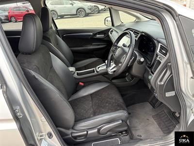 2015 Honda Shuttle - Thumbnail