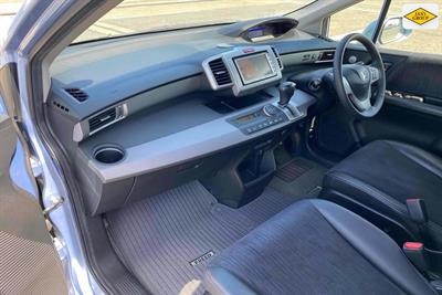 2013 Honda Freed - Thumbnail