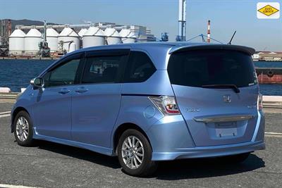 2013 Honda Freed - Thumbnail