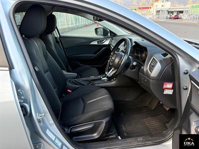 2017 Mazda Axela - Thumbnail