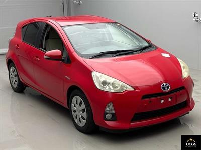 2012 Toyota Aqua - Thumbnail
