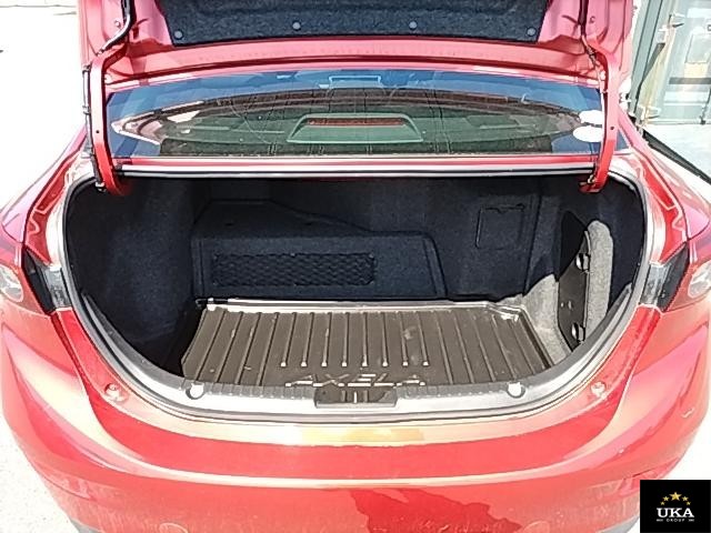 2014 Mazda Axela