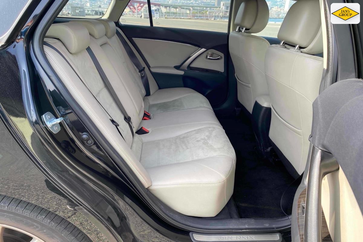 2015 Toyota Avensis