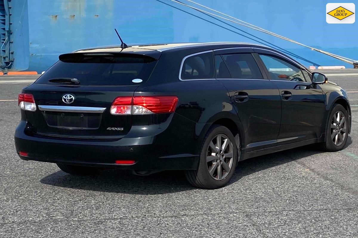 2015 Toyota Avensis