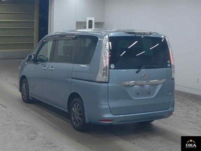 2014 Nissan Serena - Thumbnail