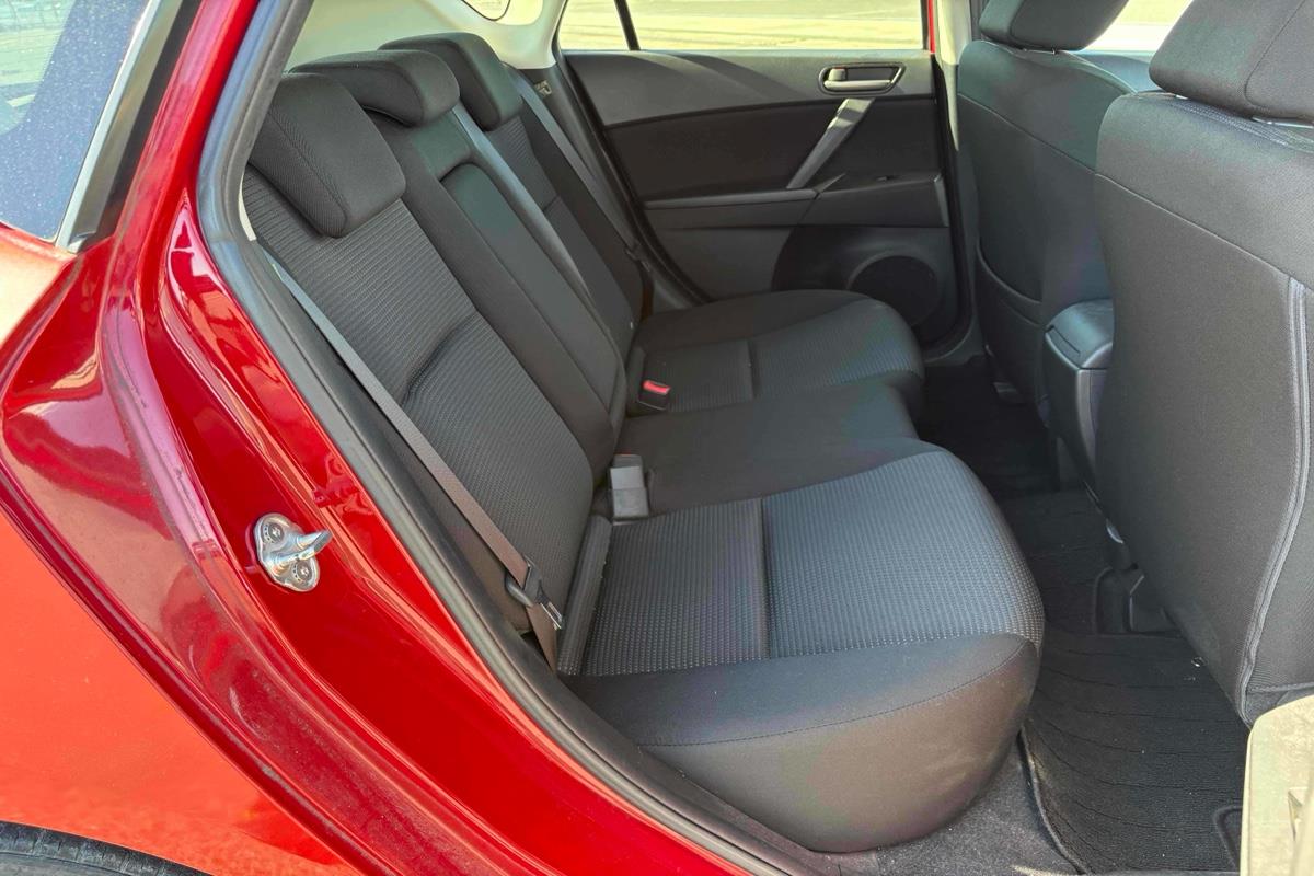 2012 Mazda Axela