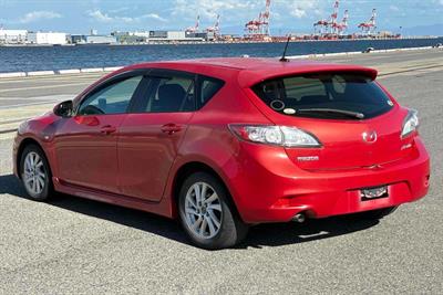 2012 Mazda Axela - Thumbnail