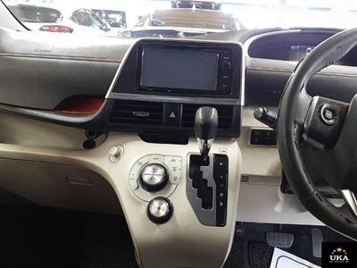2015 Toyota Sienta - Thumbnail