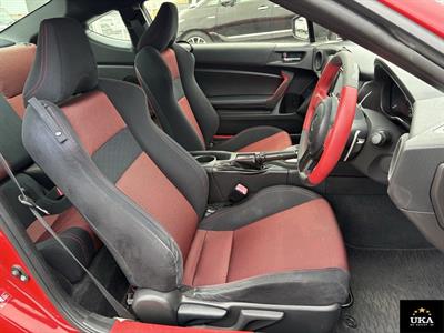 2013 Toyota 86 - Thumbnail