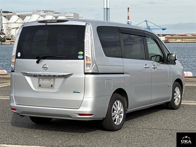 2013 Nissan Serena - Thumbnail