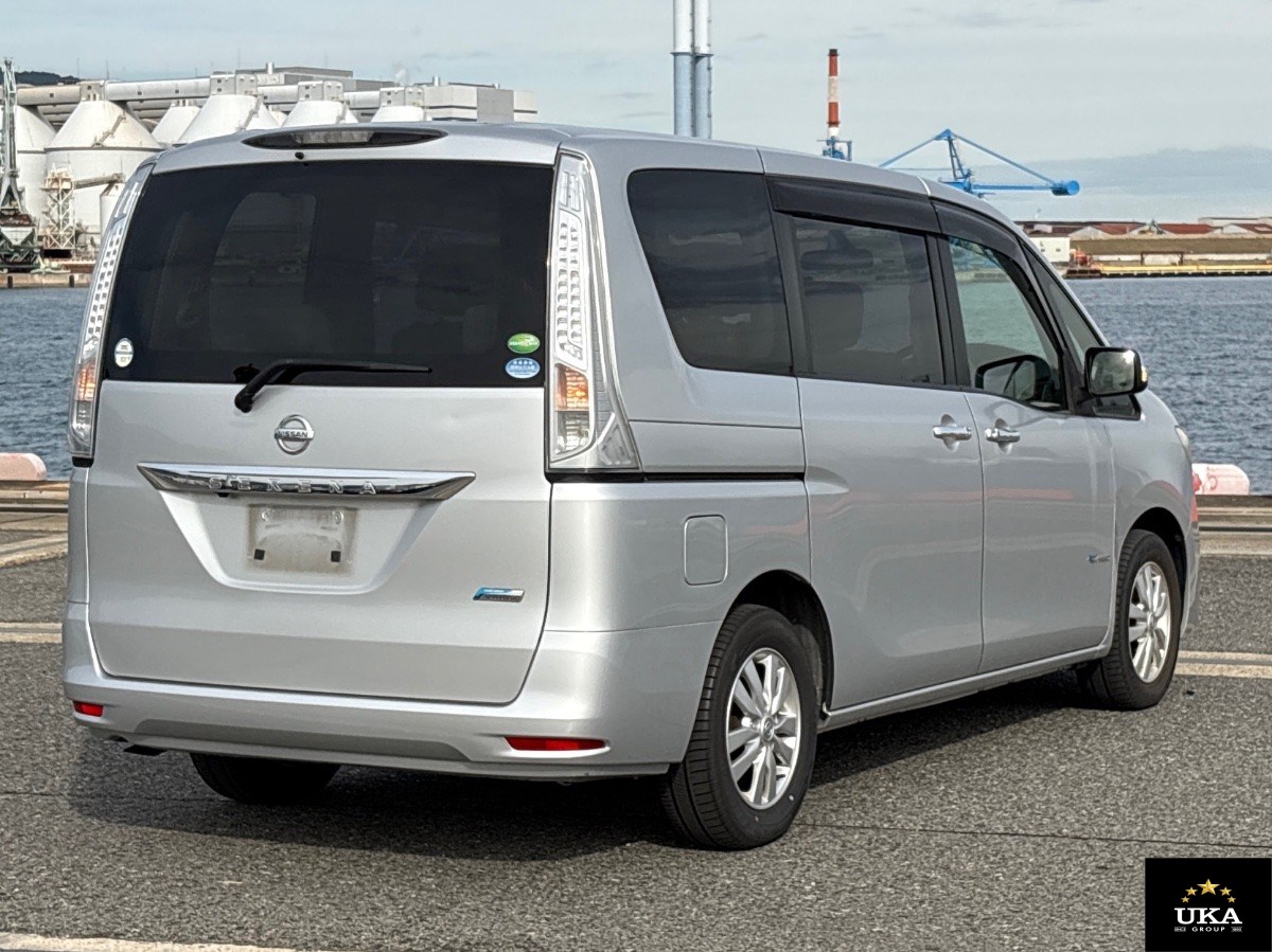 2013 Nissan Serena