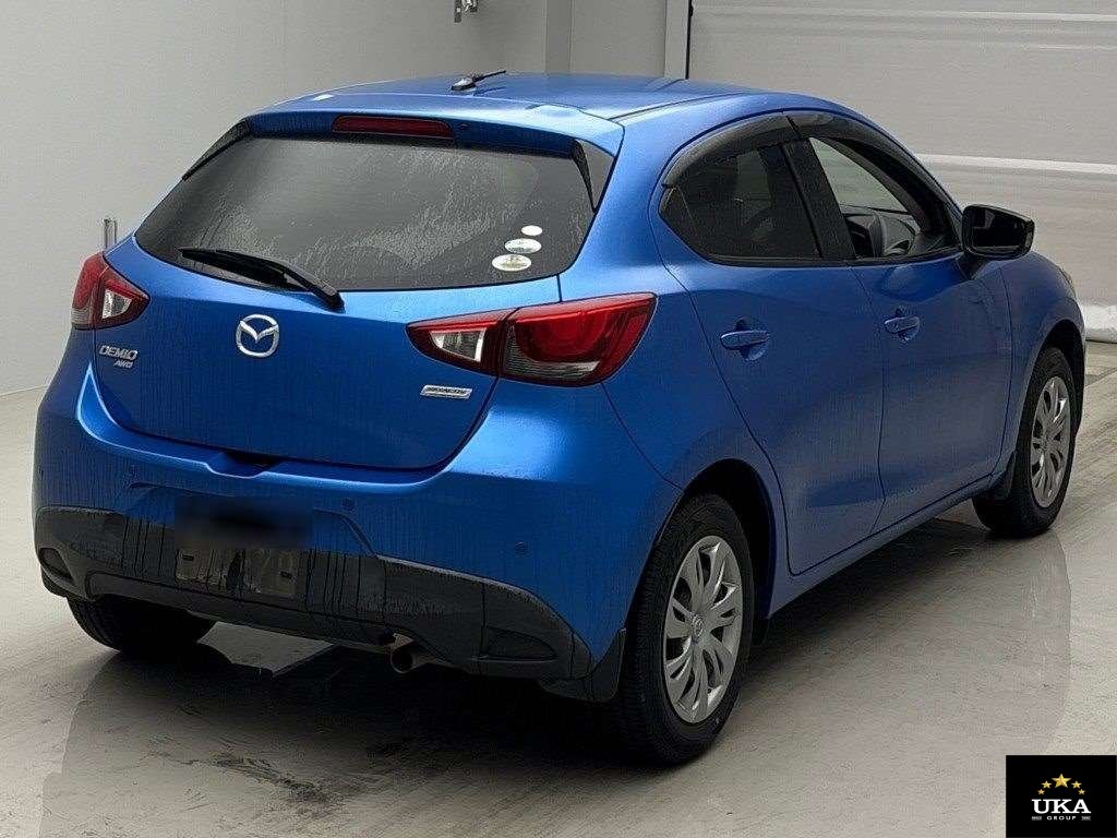 2015 Mazda Demio