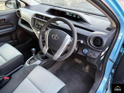 2014 Toyota Aqua - Thumbnail