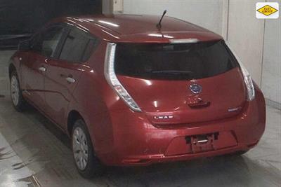 2015 Nissan Leaf - Thumbnail