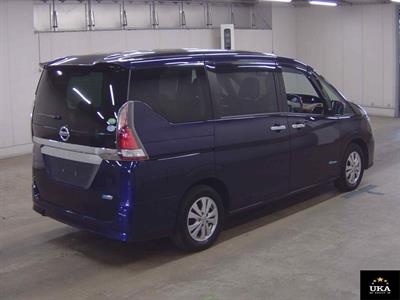 2017 Nissan Serena - Thumbnail