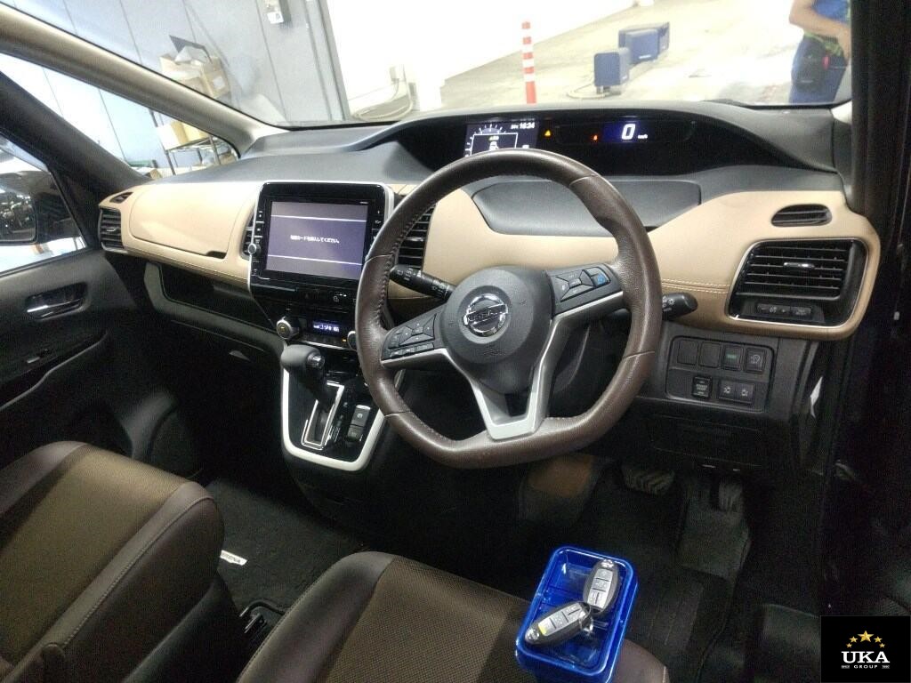 2017 Nissan Serena