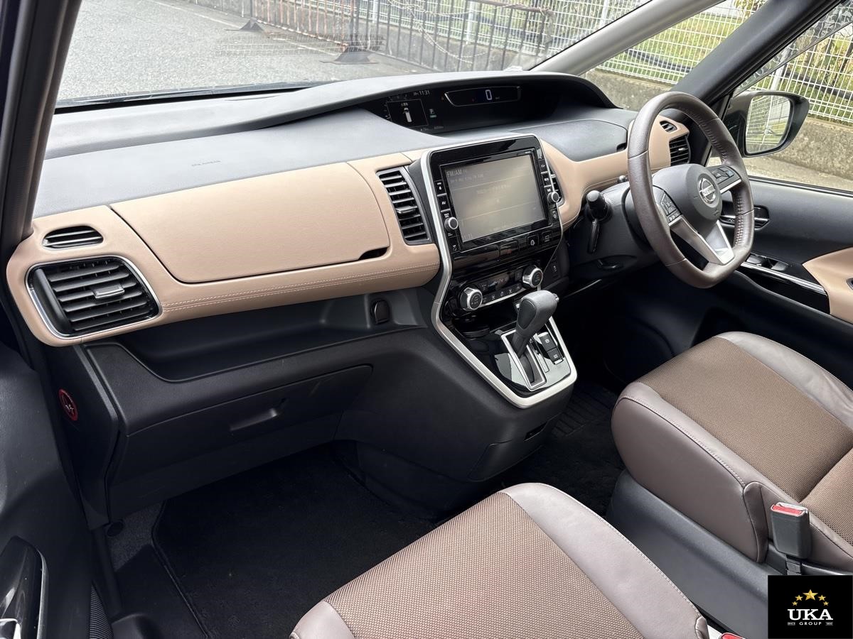 2017 Nissan Serena