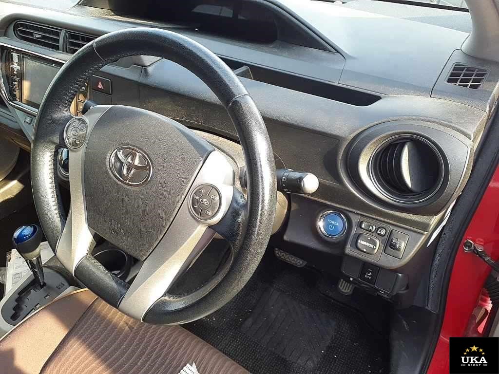 2013 Toyota Aqua