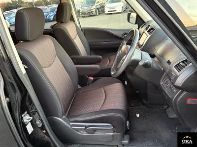 2014 Nissan Serena - Thumbnail