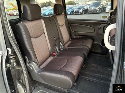 2014 Nissan Serena - Thumbnail