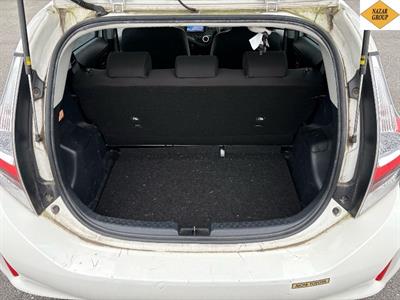 2020 Toyota Aqua - Thumbnail