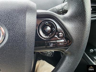 2019 Toyota Prius - Thumbnail