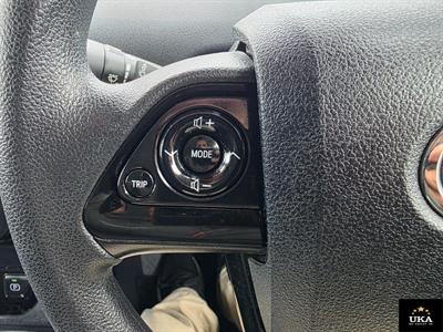 2019 Toyota Prius - Thumbnail