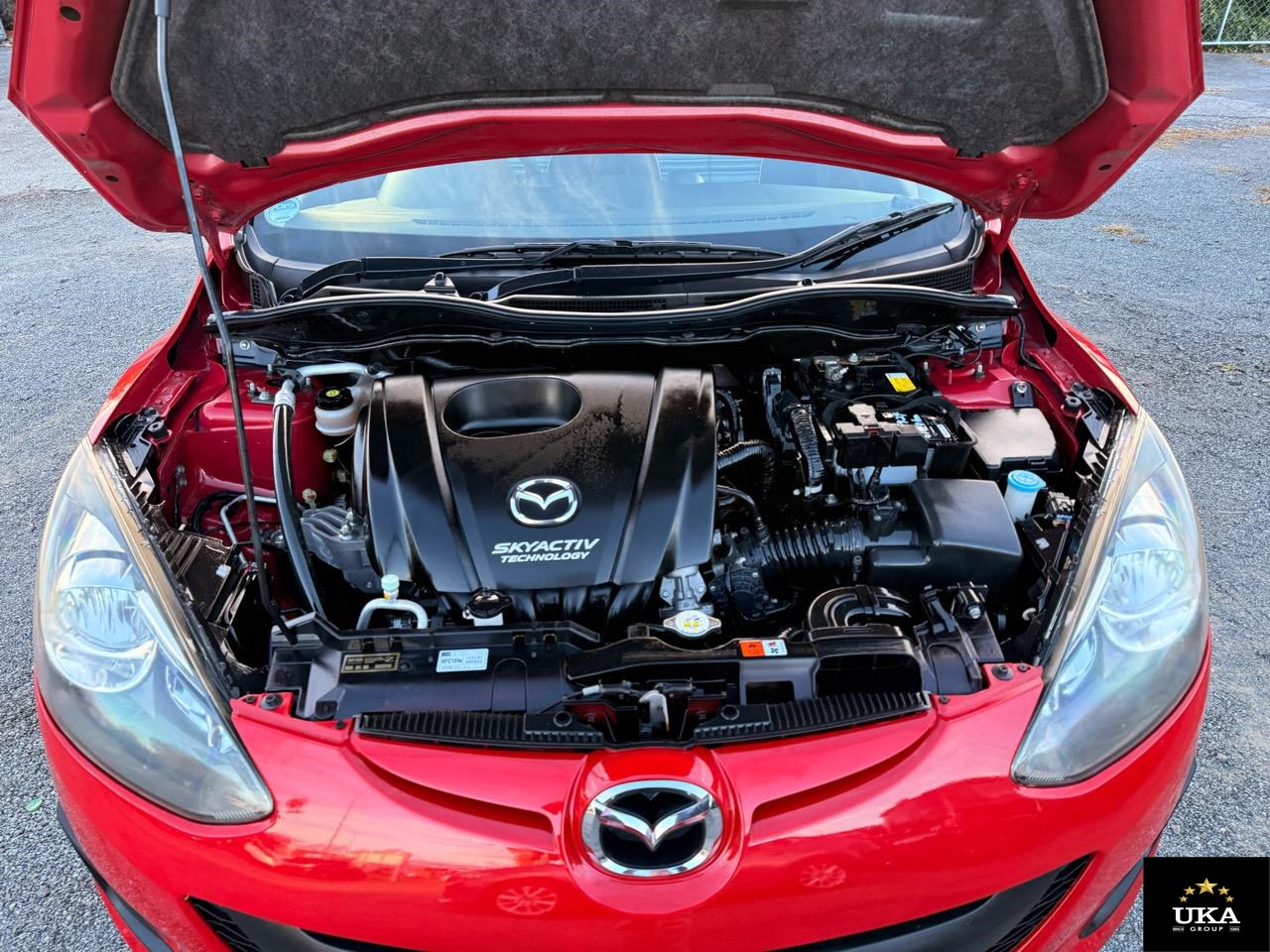 2013 Mazda Demio