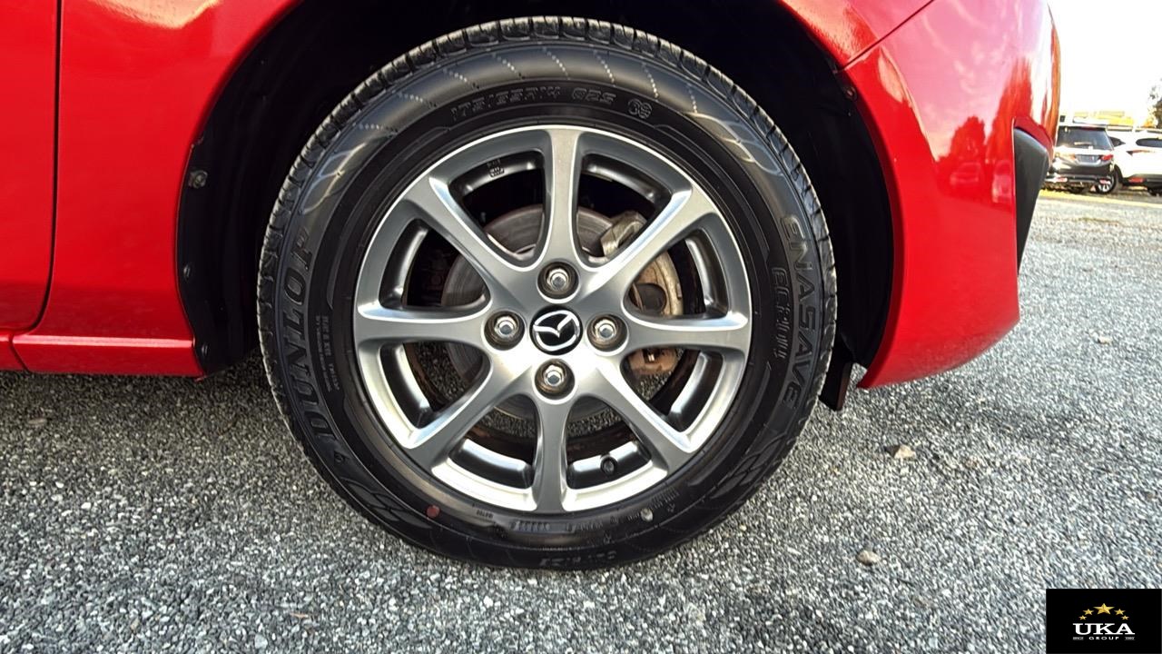 2013 Mazda Demio