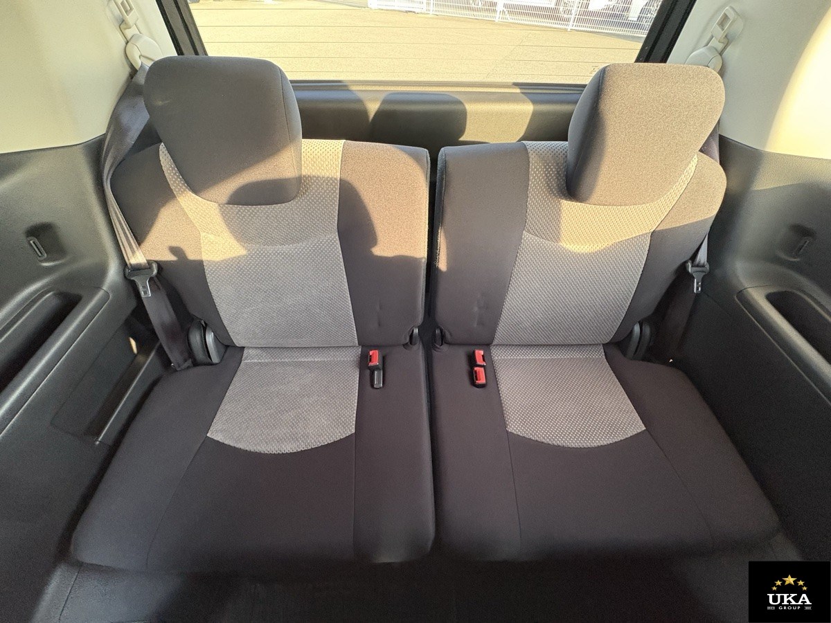 2013 Nissan Serena